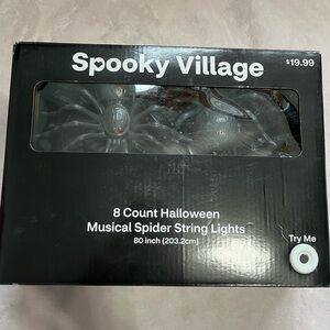 Spooky Village 8 Count Halloween Musical Spider String Lights. New in Box.